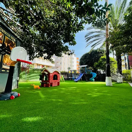Hotell Grand Alisa