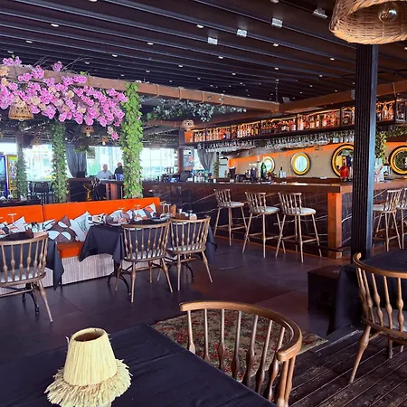 Grand Alisa Szálloda Alanya