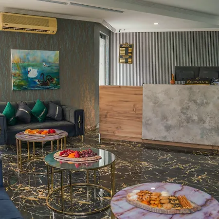 Hotel Grand Alisa