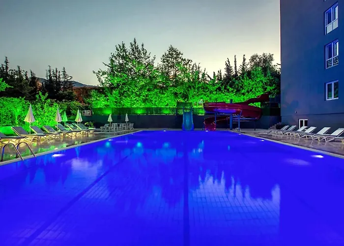 Grand Alisa Szálloda Alanya