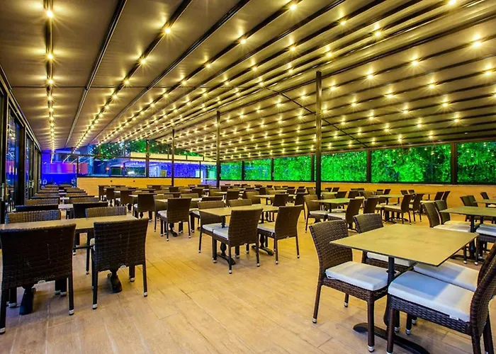 Grand Alisa Szálloda Alanya