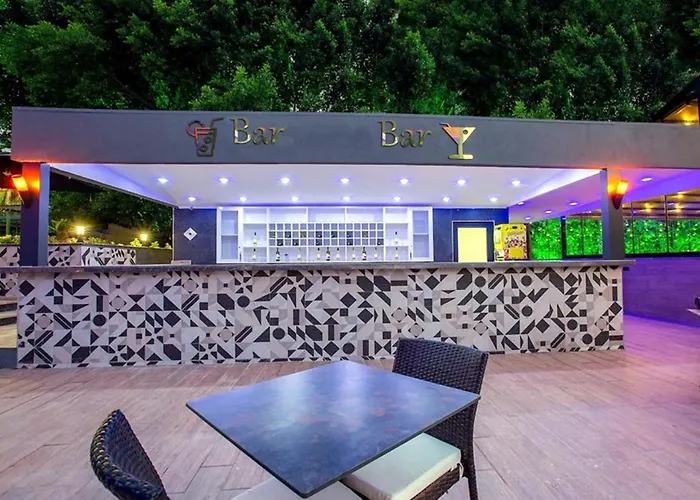 Hotel Grand Alisa 3*