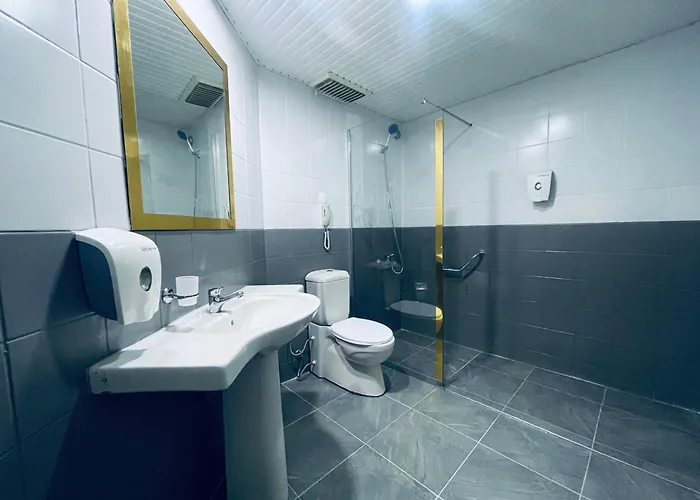 Grand Alisa Готель